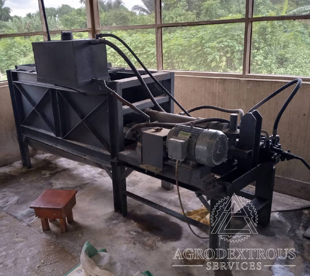 automatic hydraulic presser